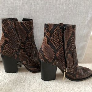 Zara brown snakeskin booties
